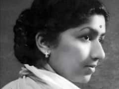 From Dharmendra To Hema Malini, Akshay Kumar And Anushka Sharma, B'Town Celebs Mourn The Demise Of Lata Mangeshkar