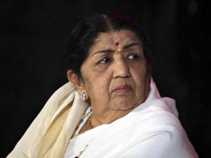 Lata Mangeshkar Voice is identity, a tribute to Marathi artist Lata Didi Lata Mangeshkar : 'आवाज ही पहचान हैं', मराठी कलाकारांनी लता दीदींना वाहिली श्रद्धांजली