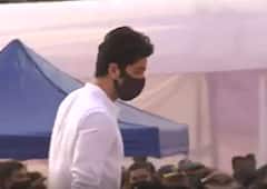 Actor Ranbir Kapoor pays his last respects to Legendary singer Lata Mangeshkar