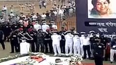 Lata Mangeshkar Funeral: नेताओं से लेकर सिनेमा जगत तक, अंतिम विदाई देने पहुंचे शिवाजी पार्क| Hindi News