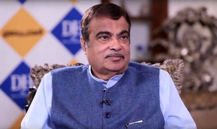 लता मंगेशकर या देशाचा अभिमान होत्या. गायनाच्या माध्यमातून त्यांनी देशाला जगभरात सन्मान मिळवून दिला : केंद्रीय मंत्री नितीन गडकरी  (Photo : twitter)