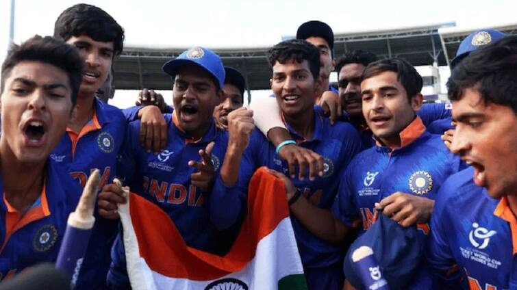 Under-19 World Cup 2022 : winning player awarded with 40 lakh rupees each by bcci BCCIએ અંડર-19 વર્લ્ડકપ જીતનારા ખેલાડીઓને કેટલા રૂપિયા આપવાની કરી દીધી જાહેરાત, જાણીને ચોંકી જશો તમે..........