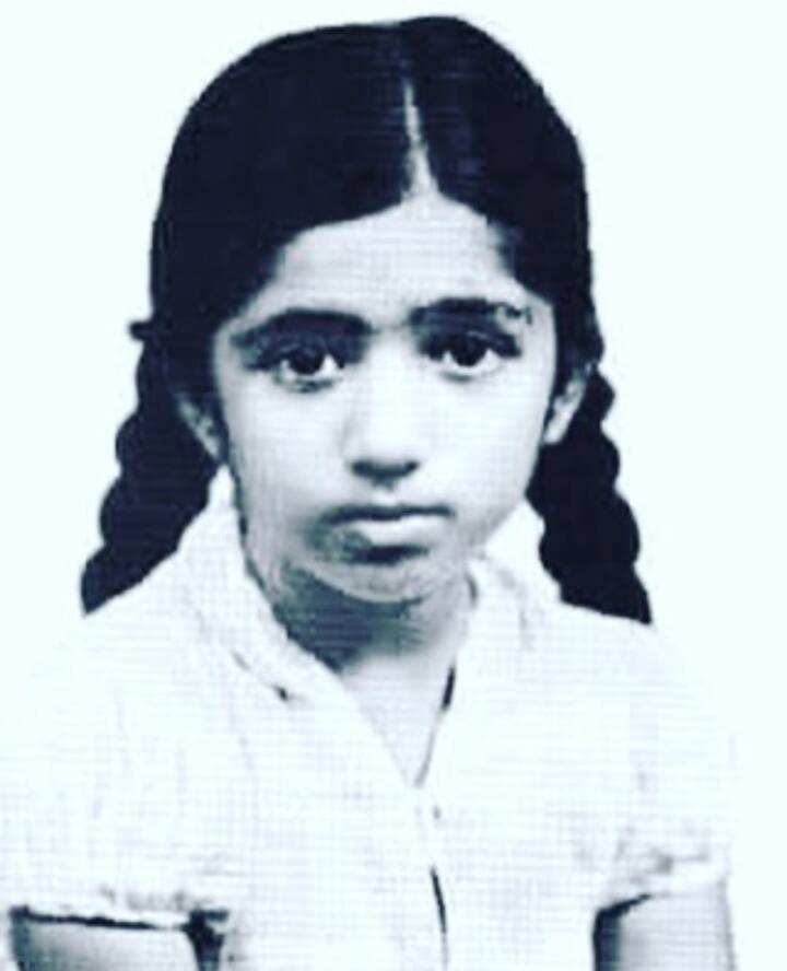 ১৯৭৪ থেকে ১৯৯১ সাল পর্যন্ত সবচেয়ে বেশি গান রেকর্ড করার জন্য তাঁর নাম গিনেস বুক অফ ওয়ার্ল্ড রেকর্ডস এ স্থান পায়৷