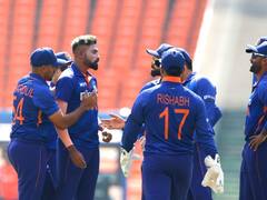 IND vs WI: Siraj की खतरनाक गेंद ने Shai Hope को दिया चकमा, VIDEO में देखिए कैसे उखड़ गए स्टम्प्स