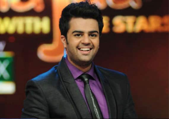 Manish Paul – मनीष पॉल जाने माने टीवी होस्ट और एंकर हैं जो कभी अवॉर्ड शो को भी होस्ट कर चुके हैं. मीडिया रिपोर्ट्स की मानें तो वो एक एपिसोड को होस्ट करने के 2 से 3 करोड़ रुपये चार्ज करते हैं. (फोटो - सोशल मीडिया)