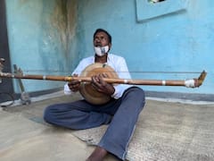 Chhattisgarh News: छत्तीसगढ़ में विलुप्त हो रहे प्राचीन वाद्य यंत्र को बचाने में जुटे शिक्षक, जानें इनसे जुड़ी रोचक जानकारी