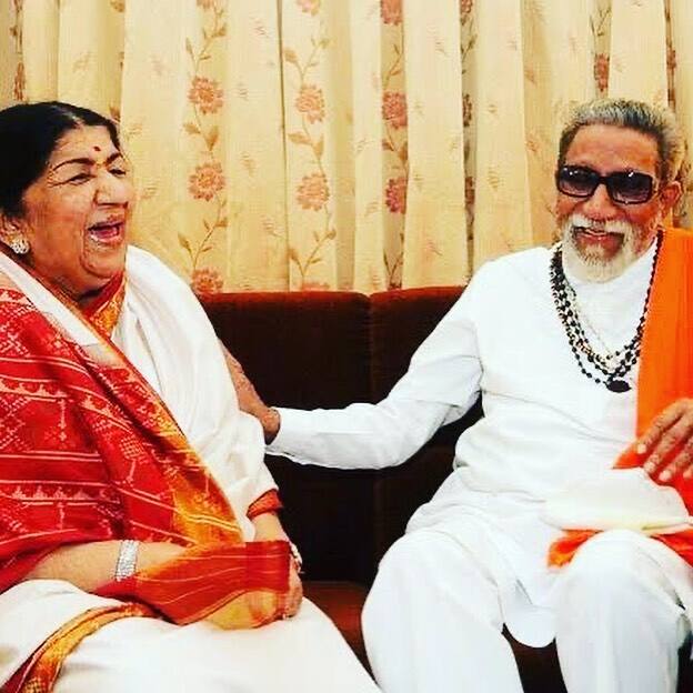లతా మధ్యప్రదేశ్లోని ఇండోర్లో జన్మించారు. కానీ, ముంబయిలోనే ఎక్కువ గడిపారు.