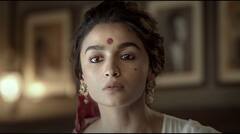 Gangubai Kathiawadi Cast Fees: गंगूबाई काठियावाड़ी के लिए Alia Bhatt ने वसूली Ajay Devgn से भी ज्यादा फीस