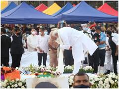 Photos: PM Modi ने लता मंगेशकर को दी श्रद्धांजलि, झुककर किया नमन, परिवारवालों से भी मिले