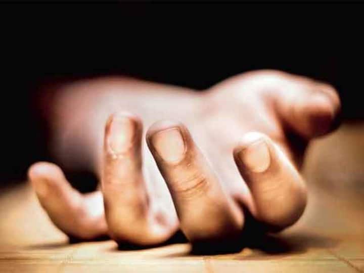 Teacher insulted in front of students School Student suicide சக மாணவர்கள் முன் திட்டிய ஆசிரியர் - மாணவி தற்கொலை