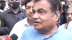 Lata Mangeshkar passes away | Gadkari pays last visit to the singer at hospital