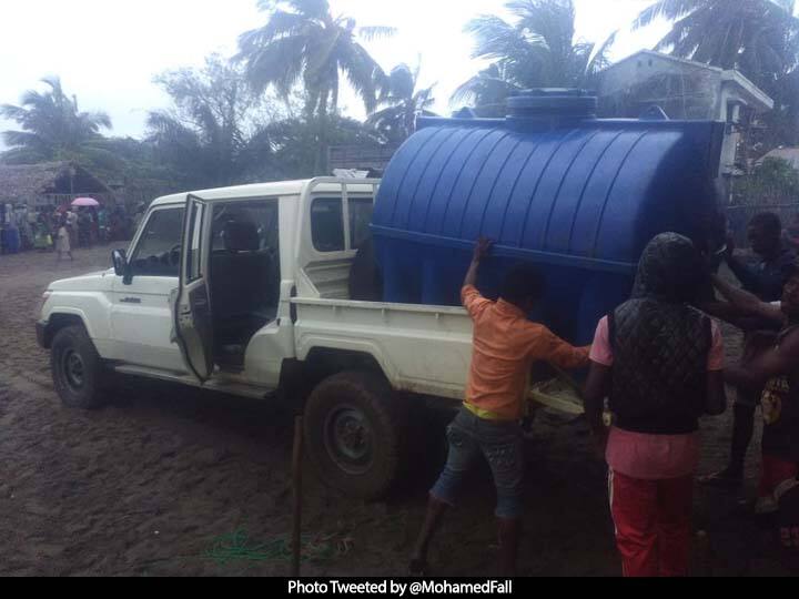 हिंद महासागरातील महासागर द्वीपमध्ये हाहाकार माजवल्यानंतर चक्रीवादळ कमकुवत झाले.  (Photo Tweeted by @MohamedFall)