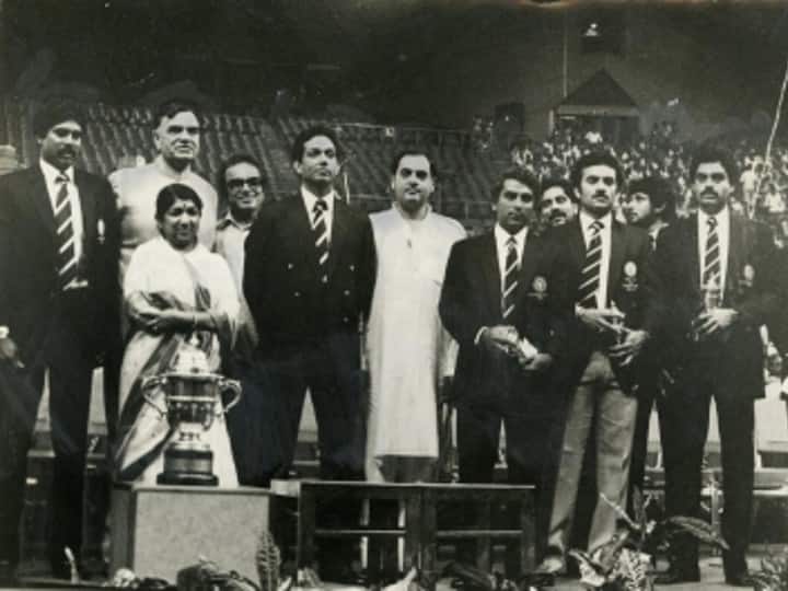 Remembering Lata Mangeshkar: Sharmila Tagore Reveals How The Singer Raised Rs 20 Lakh For 1983 World Cup Winning Team Remembering Lata Mangeshkar: Sharmila Tagore Reveals How The Singer Raised Rs 20 Lakh For 1983 World Cup Winning Team