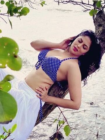 असल ज़िंदगी में बेहद ग्लैमरस हैं Kavita Kaushik