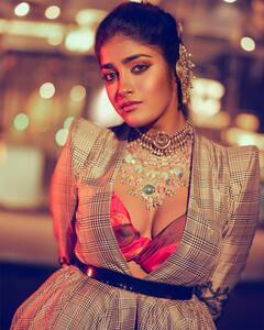 Dimple Hayathi Photos: 'ఖిలాడి' డింపుల్ భలే క్యూట్ గా ఉంది..