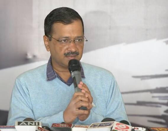 Uttarakhand Election: फ्री बिजली, फ्री शिक्षा, तीर्थयात्रा, रोजगार भत्ता.. केजरीवाल ने उत्तराखंड में किए बड़े एलान Uttarakhand Election: फ्री बिजली, फ्री शिक्षा, तीर्थयात्रा, रोजगार भत्ता.. केजरीवाल ने उत्तराखंड में किए बड़े एलान