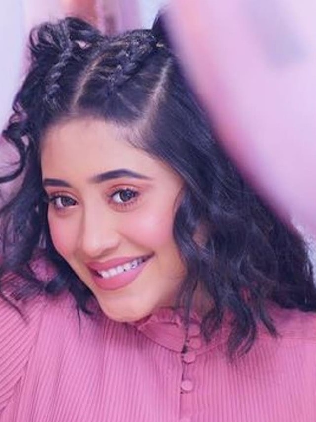 Shivangi Joshi Goes Ecstatic On Completing 6 Mn Instagram Followers