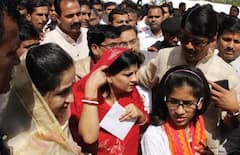 संपत्ति के मामले में Raja Bhaiya के बच्चे भी हैं रईस, जानिए किसके पास है कितनी प्रॉपर्टी