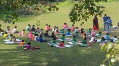 Paray Sikshalay : ২ বছর পর চেনা হুড়োহুড়ি, 'পাড়ায় শিক্ষালয়ে' উচ্ছ্বাসের বাঁধ ভাঙল কচিকাঁচাদের