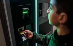 ATM Cloning: নিঃস্ব হতে পারেন আপনিও ! এটিএম ক্লোনিং কি জানেন ?