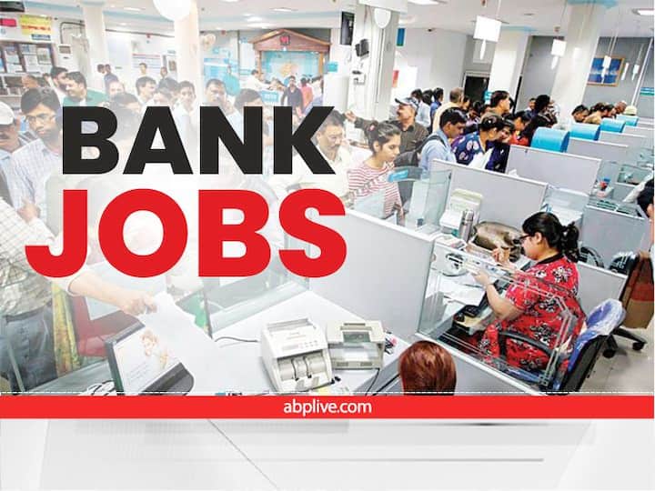 Sarkari Naukri Government Jobs SBI SCO Recruitment 2022 jobs SBI PO salary इस बैंक में निकली है बंपर वैकेंसी, ग्रेजुएट युवा करें आवेदन, प्रतिमाह सैलरी 63000 रुपये से भी ज्यादा