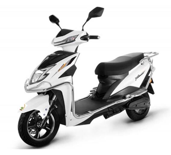 एएमओची इलेक्ट्रिक स्कूटर 'जॉण्टी प्लस' बाजारात