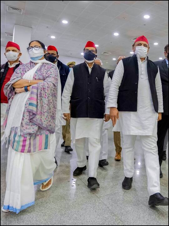 UP Election: अखिलेश यादव के प्रचार के लिए यूपी पहुंची CM ममता