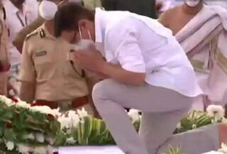 Lata Mangeshkar Death: આ મુસ્લિમ સુપરસ્ટારે હિંદુઓની જેમ બે હાથ જોડીને પગે નમન કરીને લતાજીને આપી શ્રદ્ધાંજલિ, શાહરૂખે હાથ ફેલાવી દુઆ માંગી