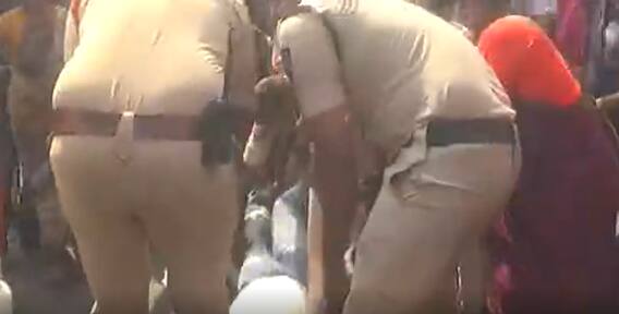 Vishaka CITU Nirasana: రివర్స్ PRC కి వ్యతిరేకంగా CITU ఆధ్వర్యంలో వైజాగ్ లో నిరసన | ABP Desam