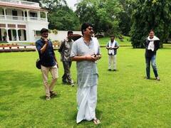 Raja Bhaiya Bunglow: राजा भैया के पास है करोड़ों की संपत्ति, इस कारण से कोठी में बनवा रखे हैं मिट्टी के चूल्हे