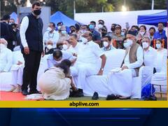 Viral Photo: शरद पवार को झुकने में हुई परेशानी तो Supriya Sule ने झट से जमीन पर बैठकर पहनाए जूते, यूजर्स बोले- ऐसी बेटी हर पिता को मिले