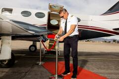 હવામાં રોમાન્સ કરવા આ એરલાઇન્સ લઇને આવી 45 મિનિટનો ખાસ પ્લાન, જાણો કેટલો થશે ખર્ચ