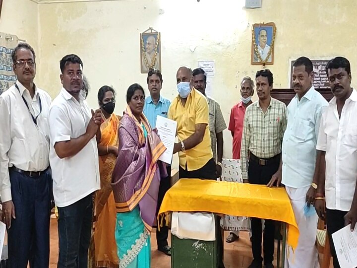 Local Body Election | தரங்கம்பாடி பேரூராட்சியில் 2 அதிமுக வேட்பாளர் உட்பட 3 பேர் போட்டியின்றி தேர்வு