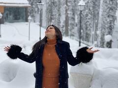 Mouni Roy Honeymoon : काश्मीरमध्ये हनिमून एंजॉय करतेय मौनी रॉय, फोटो व्हायरल