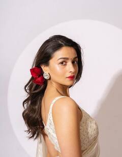 Alia Bhatt Photo: 'ਗੰਗੂਬਾਈ ਕਾਠੀਆਵਾੜੀ' ਨੂੰ ਲੈ ਕੇ ਸੁਰਖੀਆਂ 'ਚ ਆਲੀਆ ਭੱਟ ਵੇਖੋ ਸਾੜੀ 'ਚ ਸ਼ਾਨਦਾਰ ਤਸਵੀਰਾਂ