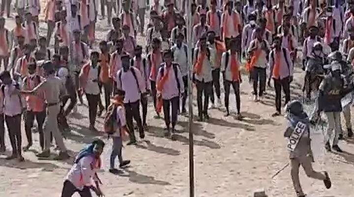 హిజాబ్ ధరించడం తన ప్రాథమిక హక్కని, దానిని హరిస్తున్నారని నిరసన తెలుపుతున్న విద్యార్థిని ఒకరు కర్ణాటక హైకోర్టును ఆశ్రయించారు.