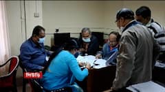 Birbhum: 'এলাকার মানুষের দাবি', সিউড়িতে TMC নেতার স্ত্রী মনোনয়ন পেশ করলেন Congress প্রার্থী হিসেবে | Bangla News