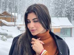 Mouni Roy Honeymoon: बर्फीली वादियों में प्यार की चादर ओढ़े खड़ी मौनी रॉय की ये तस्वीरें देखीं क्या?