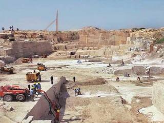 மதுரையில் வரி ஏய்ப்பு செய்த கிரானைட் குவாரி நிறுவனங்களுக்கு 33 லட்சம் ரூபாய் அபராதம் விதிப்பு