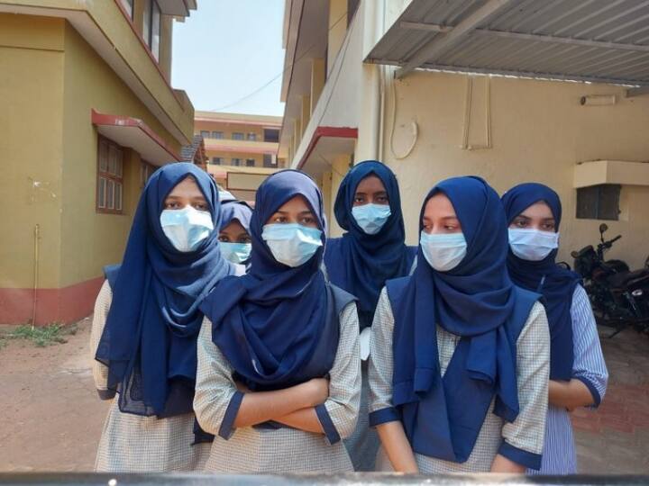 हिजाब पर बवाल के पीछे कर्नाटक के मंत्री बीसी नागेश ने बताया इस संस्था का हाथ, PFI से है कनेक्शन