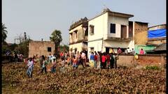 Birbhum: বিবাহবহির্ভূত সম্পর্কের প্রতিবাদ করায় স্ত্রীকে লক্ষ্য করে গুলি স্বামীর, লক্ষ্যভ্রষ্ট হয়ে মৃত্যু প্রতিবেশী ছাত্রীর |Bangla News