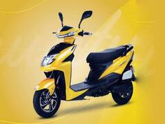 Electric Scooter: डे टाइम रनिंग लाइट, साइड स्‍टैण्‍ड सेंसर और डिस्क ब्रेक के साथ आया 4 घंटे में फुल चार्ज होने वाला इलेक्ट्रिक स्कूटर, इतनी है कीमत