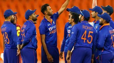 India vs West Indies Highlights 2nd ODI: India win by 44 runs to take unassailable 2-0 lead; Krishna shines with 4-fer IND vs WI: ਟੀਮ ਇੰਡੀਆ ਨੇ ਫ਼ਿਰ ਮਾਰੀ ਬਾਜ਼ੀ , ਦੂਜੇ ਵਨਡੇ 'ਚ ਵੈਸਟਇੰਡੀਜ਼ ਨੂੰ 44 ਦੌੜਾਂ ਨਾਲ ਹਰਾ ਕੇ ਸੀਰੀਜ਼ 'ਤੇ ਕੀਤਾ ਕਬਜ਼ਾ