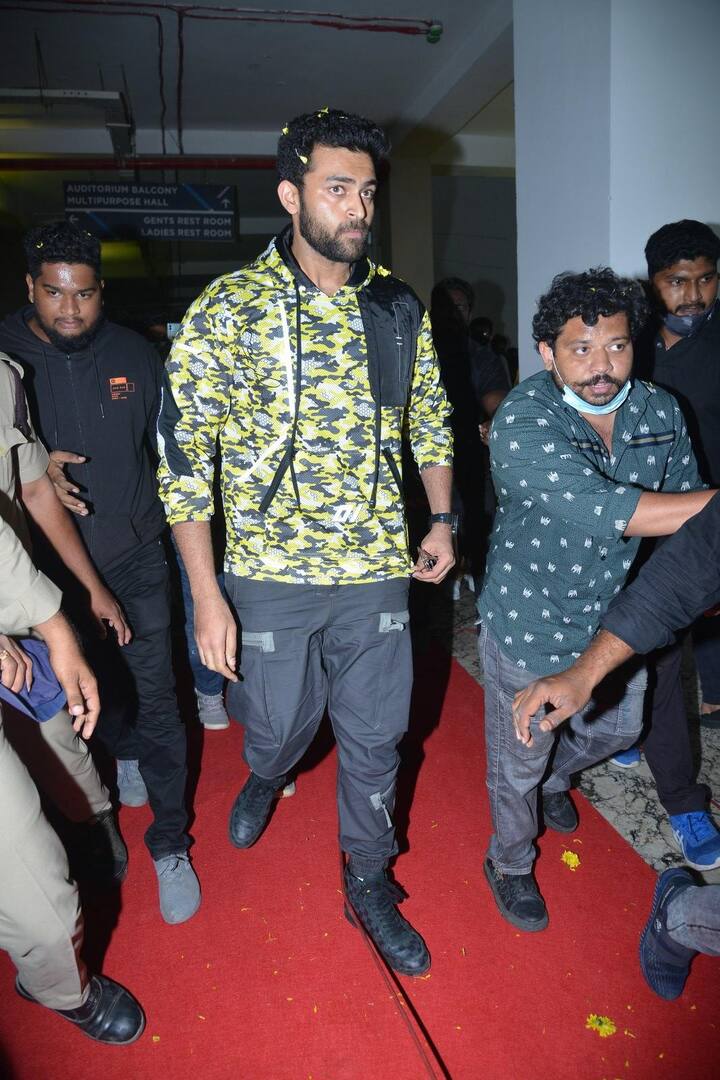 'గని' రోమియో జూలియట్ సాంగ్ లాంచ్ ఫొటోలు