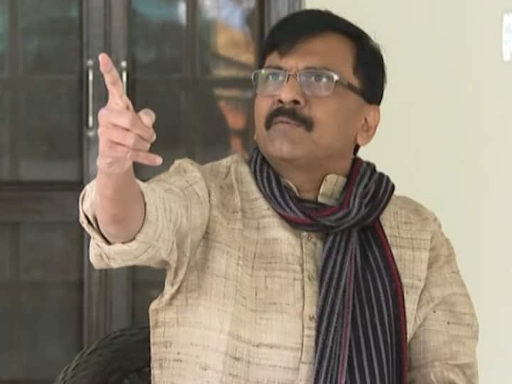 Shiv Sena Sanjay Raut Allegation on BJP warns to Maharashtra BJP in Mumbai 'भाजपचे साडेतीन लोक देशमुखांच्याच बाजूच्या कोठडीत जाणार'; संजय राऊतांचा इशारा, उद्या पत्रकार परिषद