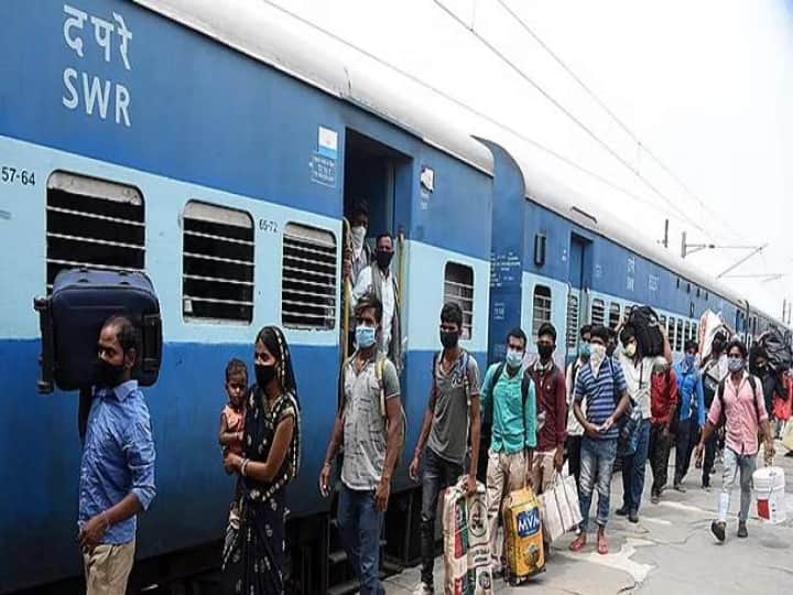 Indian Railways Update IRCTC Cancelled Trains 06 june 2022 Cancelled Trains: सफर करने वालों के लिए बड़ी खबर! रेलवे ने आज 200 ट्रेनों को किया कैंसिल, कई ट्रेनों के बदले रूट्स