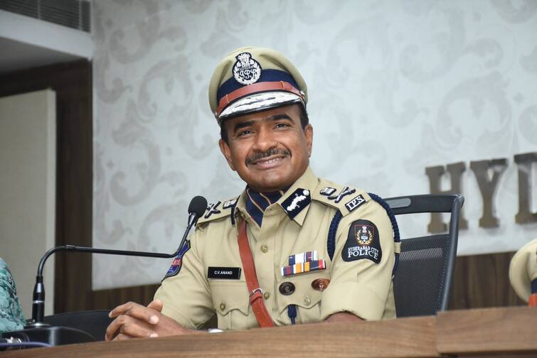 two departments set up for drugs controll says Hyderabad Police Commissioner CV Anand Hyderabad Police: డ్రగ్స్ నిర్మూలనకు కొత్త ప్లాన్ రెడీ.. హైదరాబాద్ సీపీ సీవీ ఆనంద్ వెల్లడి