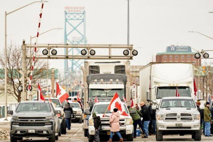 Truckers Protest In Canada: India Asks Its Citizens To Stay Alert Amid Protests Over Vaccine Mandates Truckers Protest In Canada: India Asks Its Citizens To Stay Alert Amid Protests Over Vaccine Mandates