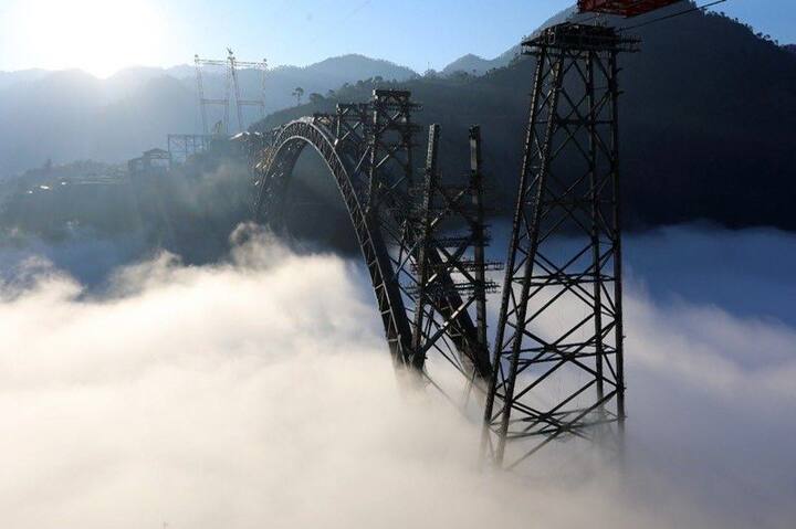 The asthetic pictures, showed the clouds below the bridge which is under constuction & mountains standing tall in the background. (Photos: Koo/SambitPatra)