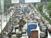 Mumbai Traffic : जगातील सर्वाधिक वाहतूक कोंडी असलेल्या शहरांमध्ये मुंबईचा समावेश, मुंबई पाचव्या तर नवी दिल्ली दहाव्या स्थानावर